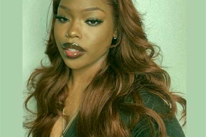 Ellie, 24, a auburn amber-eyed ebony companion based in Garlan. Offering Domination, Erotic Massage, Deep French Kissing, GFE, A-Level. Available for incall ...
