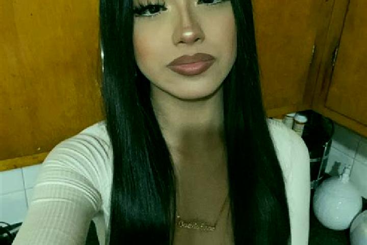 Ellie, 24, a black brown-eyed latina companion based in Maiden Newton. Offering Travel Companion, 69, OWO, Domination, Deep French Kissing. Available for inc...