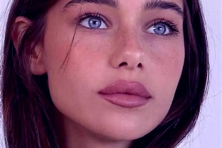 Ellie, 24, a brunette blue-eyed slavic companion based in Ketesso. Offering Domination, Deep French Kissing, OWO. Available for incall and outcall, overnight...