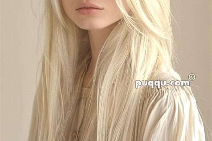 Ellie, 24, a platinum blonde grey-eyed slavic companion based in Rahim Yar Khan. Offering Duos, Dinner Date, BDSM. Available for incall and outcall, overnigh...