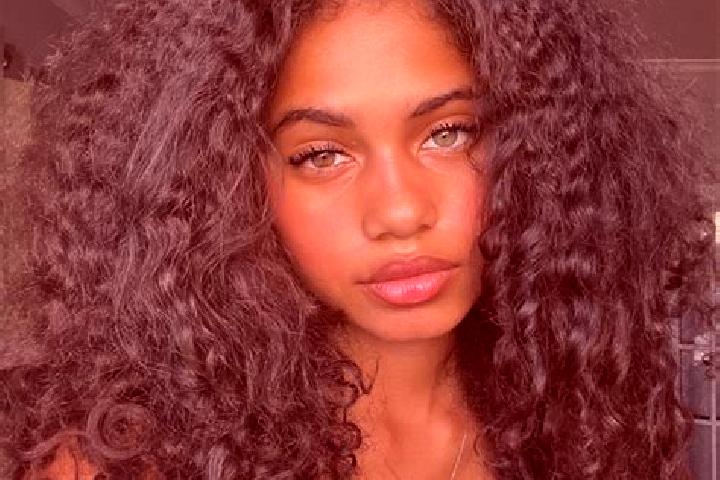 Ellie, 24, a red blue-eyed ebony companion based in Hepstedt. Offering Massage, Domination. Available for incall and outcall, overnight bookings available.