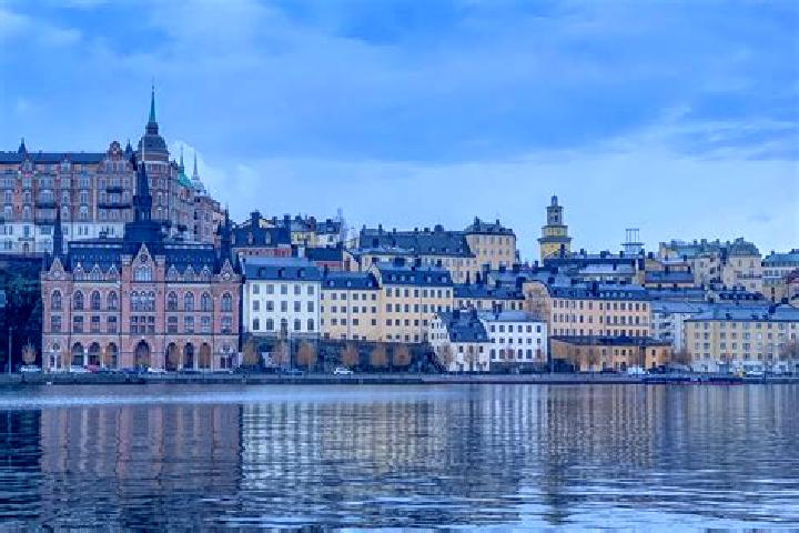 Ellie, 24 — Escort in Algutsrum, Sweden