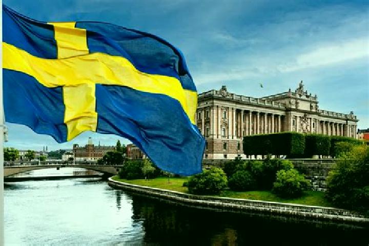 Ellie, 24 — Escort in Boras, Sweden