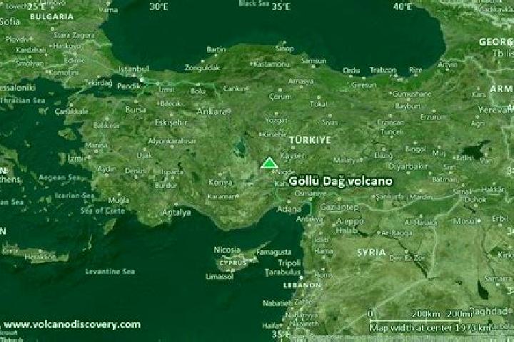 Ellie, 24 — Escort in Goellue, Turkey