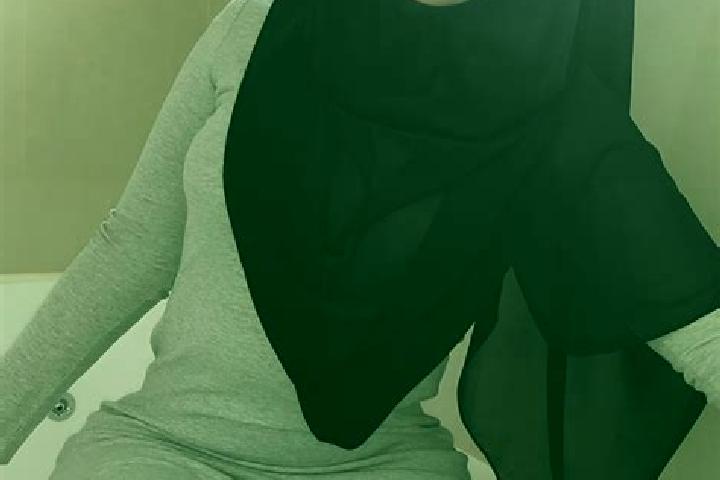 Ellie, 24 — Escort in Hiv, Iran