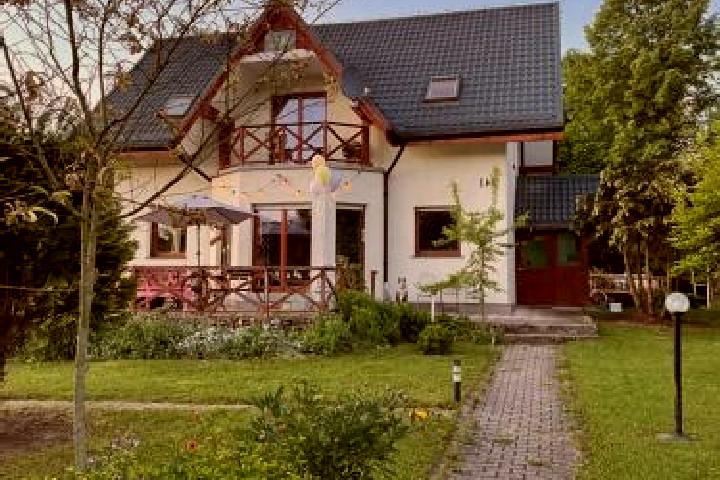Ellie, 24 — Escort in Jagiella, Poland