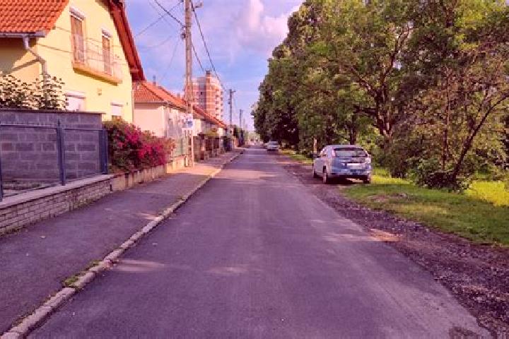 Ellie, 24 — Escort in Szigetszentmiklos, Hungary