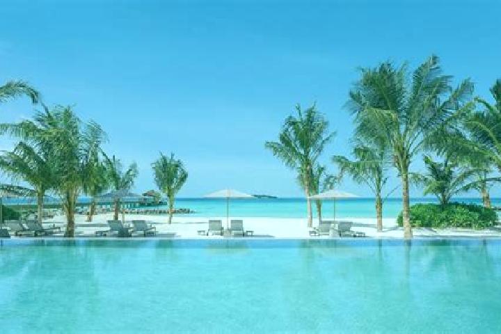 Ellie, 24 — Escort in Veymandoo, Maldives
