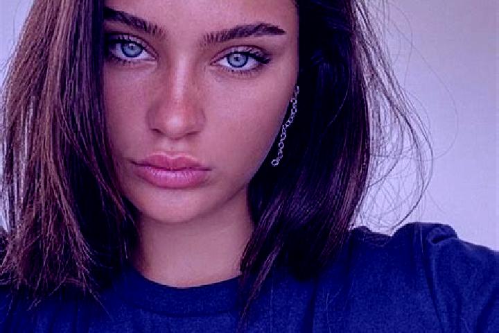 Ellie, 25, a brunette blue-eyed mixed companion based in Kinali. Offering Girlfriend Experience, Striptease, GFE, Massage. Available for incall and outcall, ...