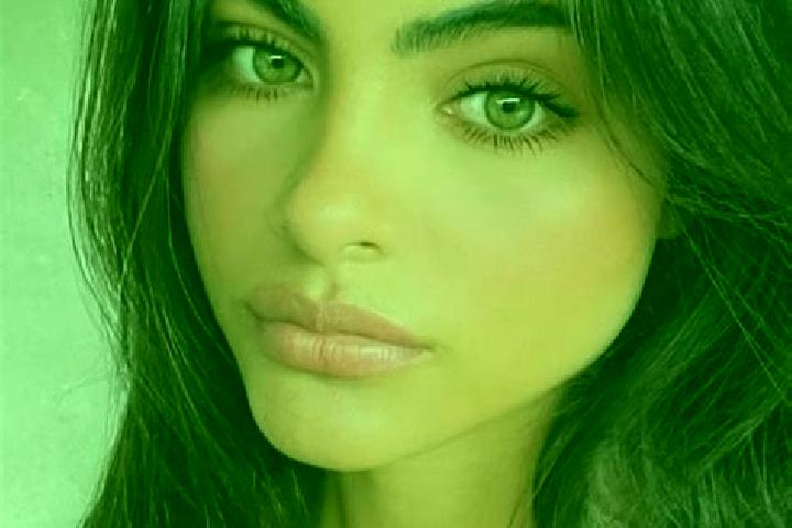 Ellie, 25, a chestnut hazel-eyed indian companion based in Stanzach. Offering Roleplay, Massage, OWO. Available for incall and outcall, overnight bookings av...