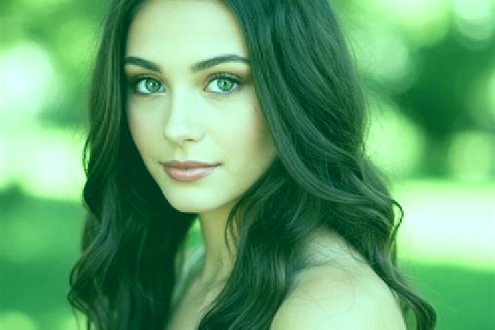 Ellie, 25, a dark blonde hazel-eyed asian companion based in Gariaband. Offering A-Level, BDSM, Prostate Massage, Dinner Date. Available for incall and outca...