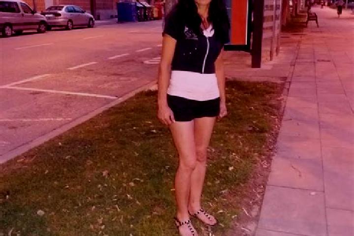 Ellie, 25 — Escort in Alzira, Spain