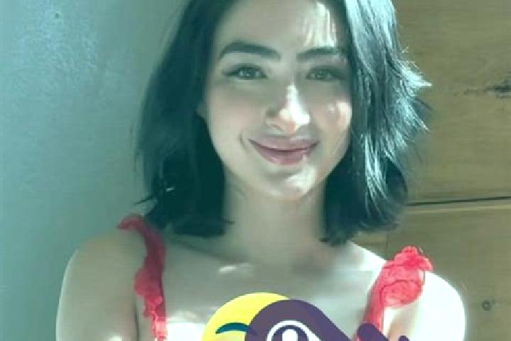 Ellie, 25 — Escort in Bah-Bah, Philippines