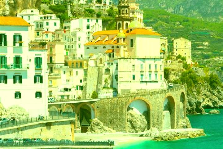 Ellie, 25 — Escort in Fornase, Italy