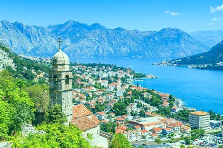 Ellie, 25 — Escort in Kotor, Montenegro