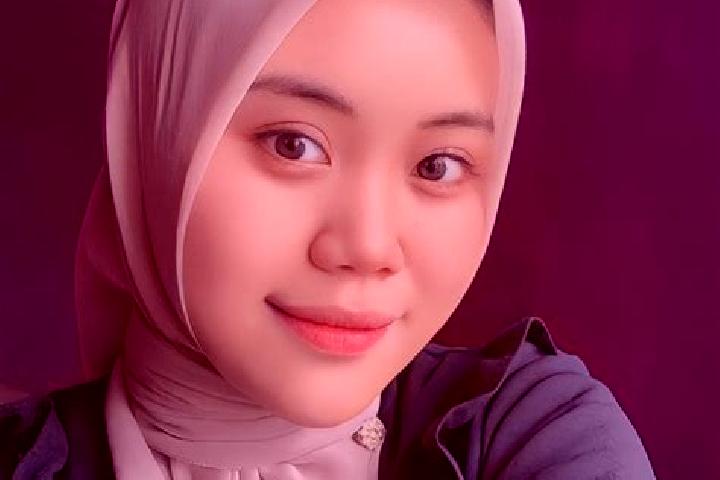 Ellie, 25 — Escort in Sanana, Indonesia