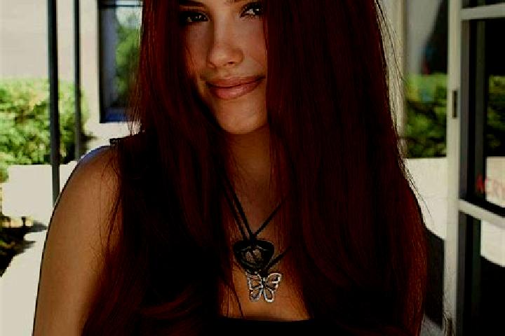Ellie, 26, a auburn brown-eyed caribbean companion based in Shilka. Offering GFE, BDSM, Roleplay. Available for incall and outcall, day and evening dates.