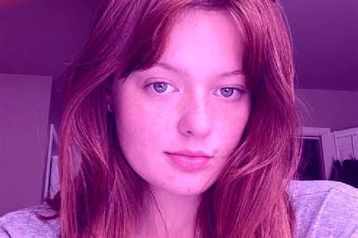 Ellie, 26, a auburn grey-eyed middle eastern companion based in Lokhvytsya. Offering Deep French Kissing, Duos, BDSM, Striptease, GFE. Available for incall a...