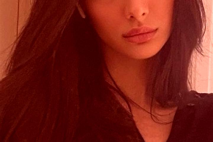 Ellie, 26, a black dark-eyed middle eastern companion based in Zoernigall. Offering Dinner Date, A-Level. Available for incall and outcall, overnight booking...
