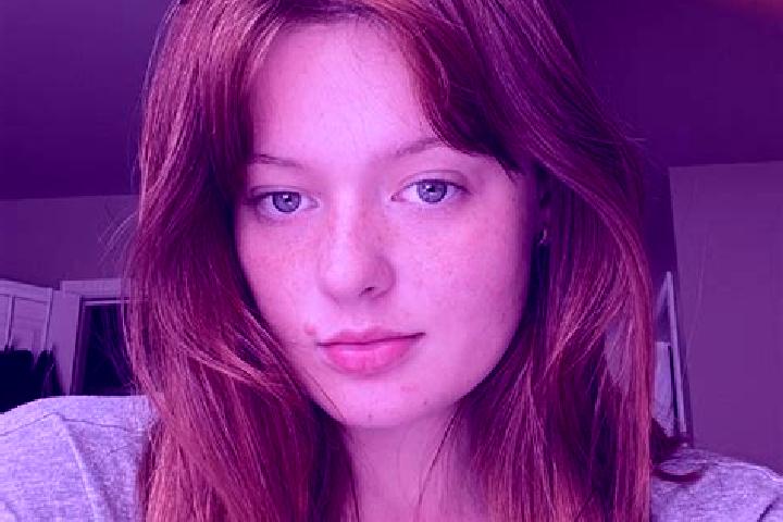 Ellie, 26, a red brown-eyed caucasian companion based in Dornstadt. Offering Overnight, Deep French Kissing, Massage, A-Level, Domination. Available for inca...