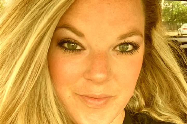 Ellie, 26 — Escort in Bronson, United States