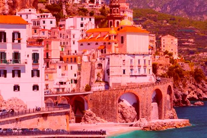 Ellie, 26 — Escort in Castelspina, Italy