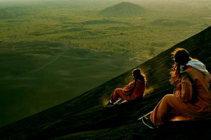 Ellie, 26 — Escort in Cerro Negro, Brazil