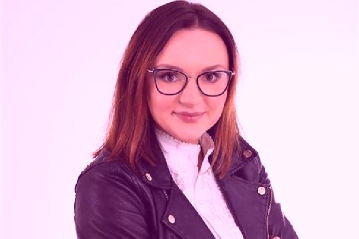 Ellie, 26 — Escort in Kostrzyn nad Odra, Poland