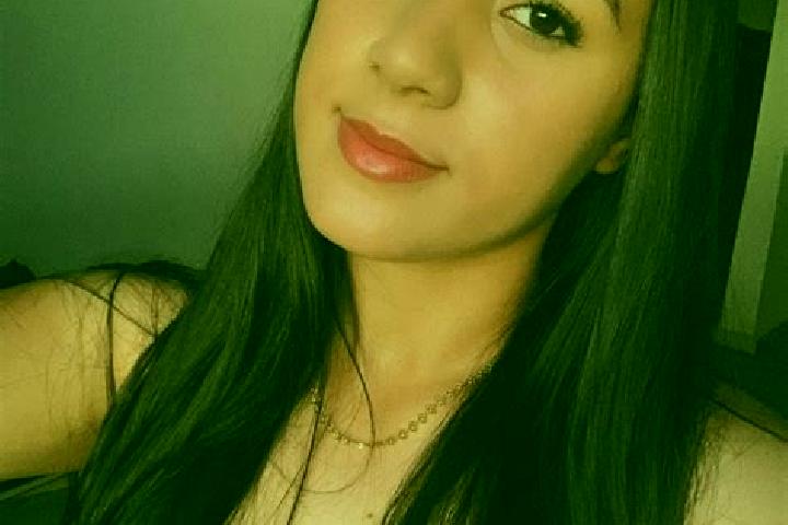 Ellie, 26 — Escort in Lorvao, Portugal