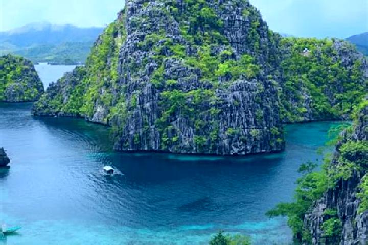 Ellie, 26 — Escort in Mataywanac, Philippines