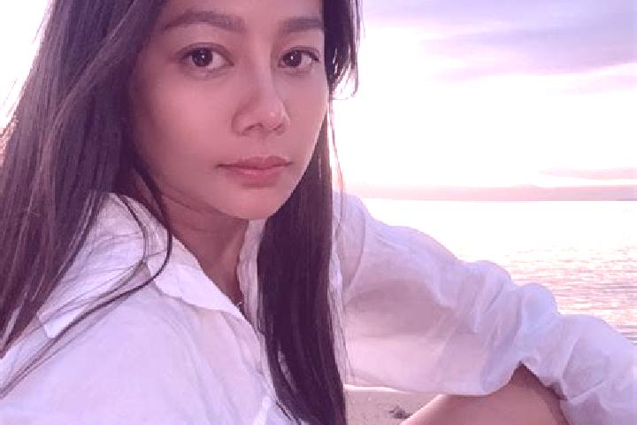 Ellie, 26 — Escort in Pangkalan Kasai, Indonesia