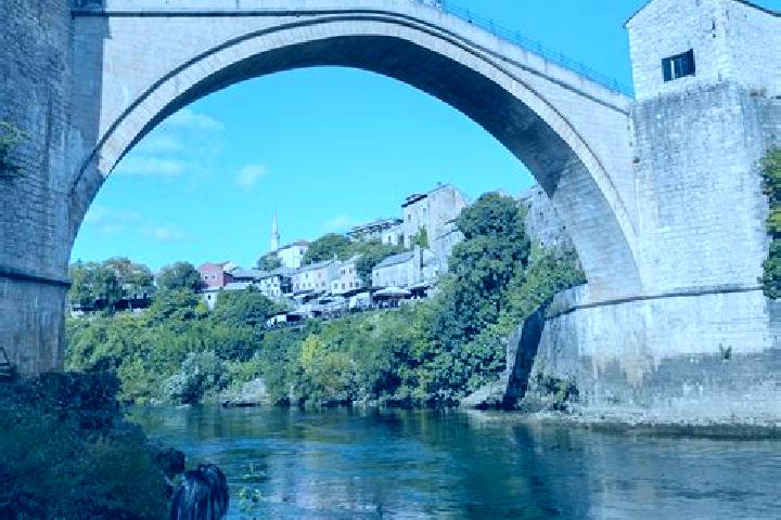 Ellie, 26 — Escort in Stjepan-Polje, Bosnia and Herzegovina
