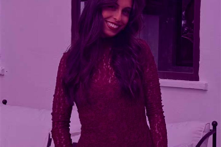 Ellie, 26 — Escort in Verdun, France