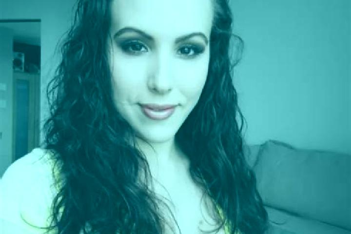 Ellie, 27, a auburn blue-eyed caribbean companion based in Sint-Michiels. Offering Fetish, Overnight, Erotic Massage. Available for incall and outcall, overn...