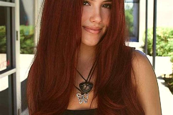 Ellie, 27, a auburn brown-eyed european companion based in Sierakow. Offering BDSM, Party Girl, Girlfriend Experience, Overnight. Available for incall and ou...
