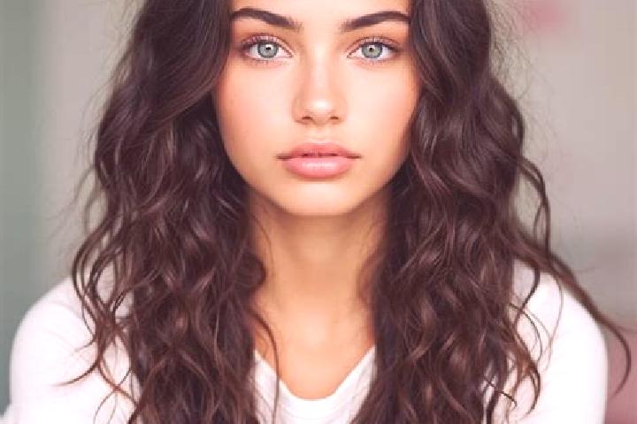 Ellie, 27, a auburn hazel-eyed mediterranean companion based in Curitiba. Offering Massage, 69, Domination, Fetish. Available for incall and outcall, overnig...