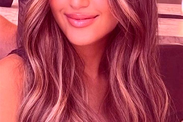 Ellie, 27, a blonde brown-eyed ebony companion based in Lewotobi. Offering A-Level, Dinner Date, CIM, Party Girl, Fetish. Available for incall and outcall, o...
