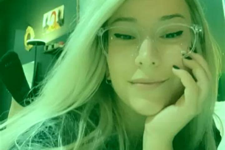 Ellie, 27, a blonde hazel-eyed mixed companion based in Pian di Mugnone. Offering A-Level, Massage, Duos, Fetish. Available for incall and outcall, overnight...
