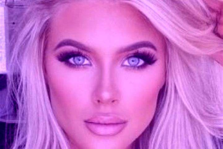 Ellie, 27, a platinum blonde dark-eyed caribbean companion based in Fruitvale. Offering 69, Overnight, CIM. Available for incall and outcall, overnight booki...