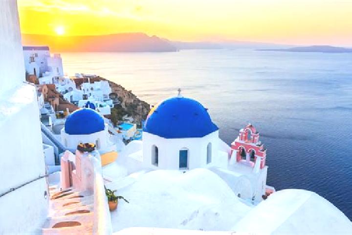 Ellie, 27 — Escort in Ano Kastritsi, Greece