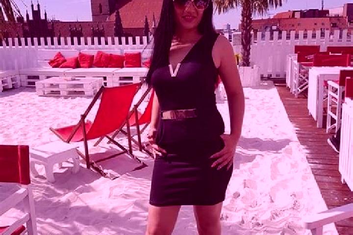 Ellie, 27 — Escort in Sternschanze, Germany