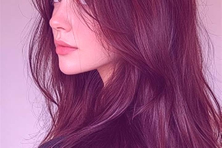 Ellie, 28, a auburn brown-eyed slavic companion based in Banjar Kerobokan. Offering CIM, Roleplay, Couples, Tantra, Overnight. Available for incall and outca...