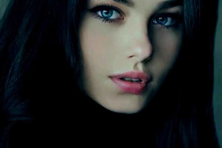 Ellie, 28, a black blue-eyed slavic companion based in Taos. Offering Fetish, A-Level, GFE, Prostate Massage. Available for incall and outcall, overnight boo...