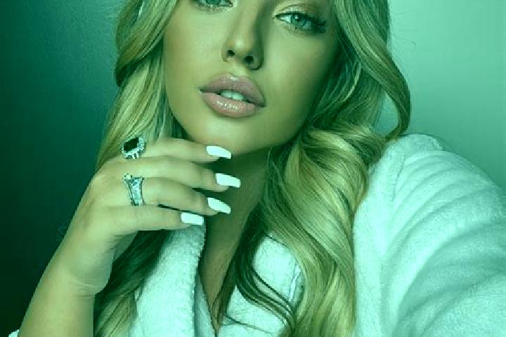 Ellie, 28, a blonde grey-eyed latina companion based in Salles-sur-l Hers. Offering CIM, Massage, BDSM, Roleplay, GFE. Available for incall and outcall, day ...