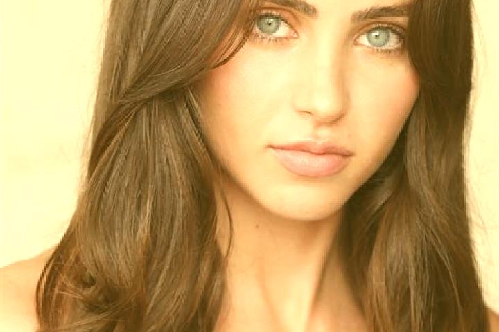 Ellie, 28, a brunette dark-eyed mixed companion based in Daenikon. Offering Travel Companion, Striptease, Fetish, Couples. Available for incall and outcall, ...