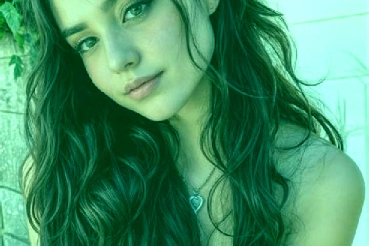 Ellie, 28, a brunette hazel-eyed caribbean companion based in Kangalassy. Offering Couples, Prostate Massage, Fetish. Available for incall and outcall, day a...