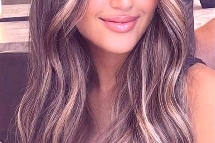 Ellie, 28, a dark blonde brown-eyed indian companion based in Zouerat. Offering Massage, A-Level. Available for incall and outcall, overnight bookings availa...