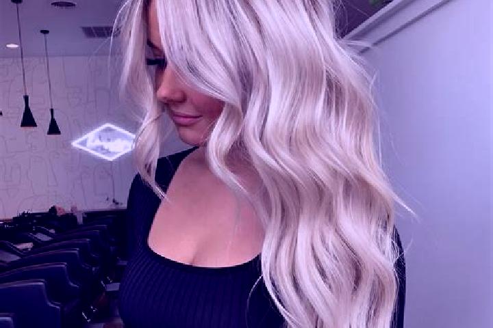 Ellie, 28, a platinum blonde amber-eyed indian companion based in Simon Bolivar. Offering Massage, Domination, Fetish. Available for incall and outcall, day ...
