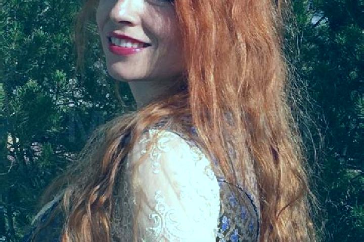 Ellie, 28, a red brown-eyed european companion based in Kirchanschoring. Offering Roleplay, Tantra, A-Level, Dinner Date. Available for incall and outcall, d...