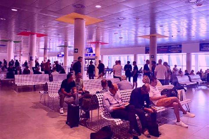 Ellie, 28 — Escort in Aeropuerto, Spain